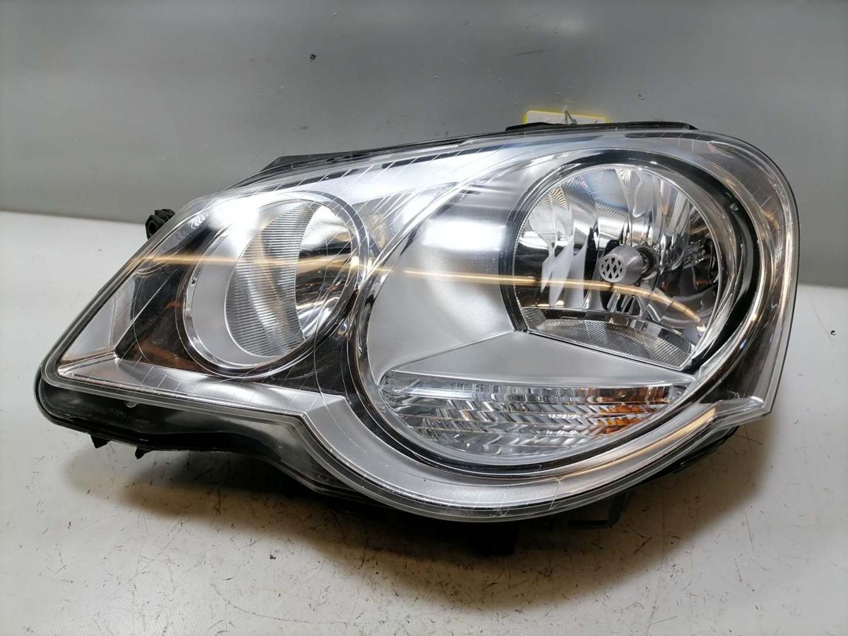 VW Polo 9N3 original Scheinwerfer vorn links Halogen Bj.2006
